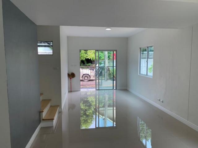 ��ǹ��������������ͧ���� �͹���ͧ