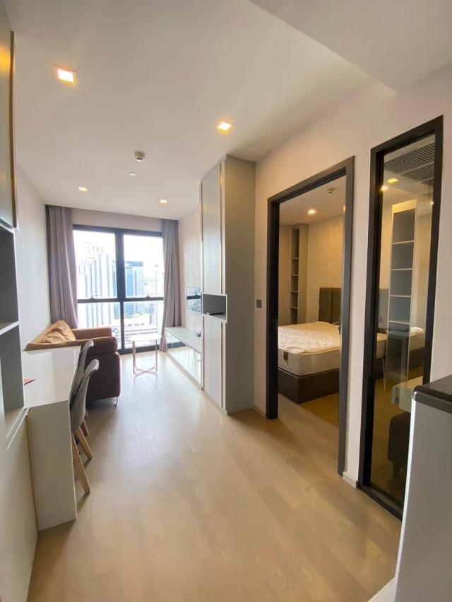 �͹��Ѳ�� �� �͡���