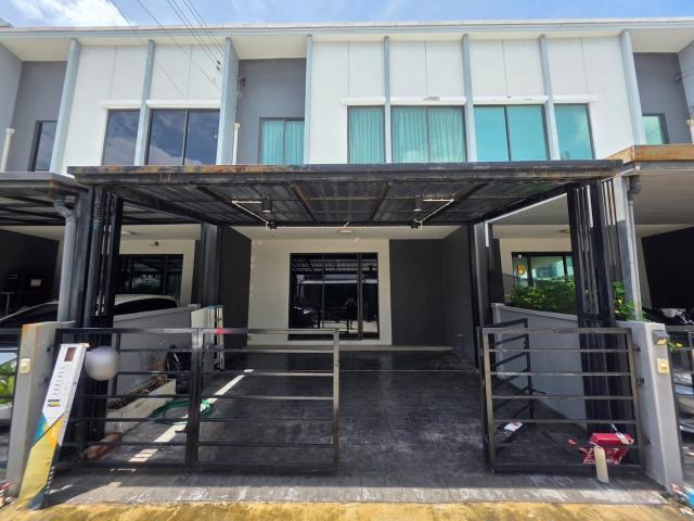 �ҡ��� �� Sansuda Sangiamrak