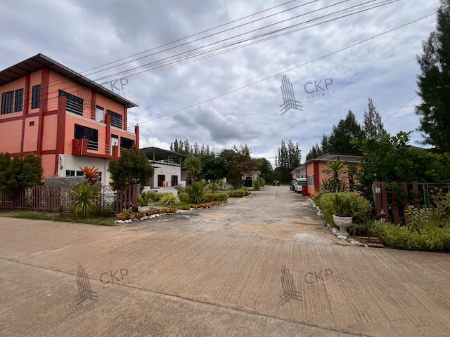 ��áԨ ��������