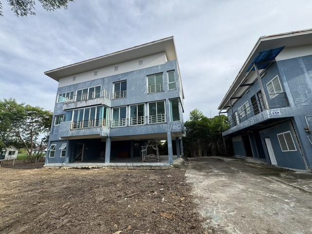 �Ҥ�þҳԪ�� ��ͧ�����