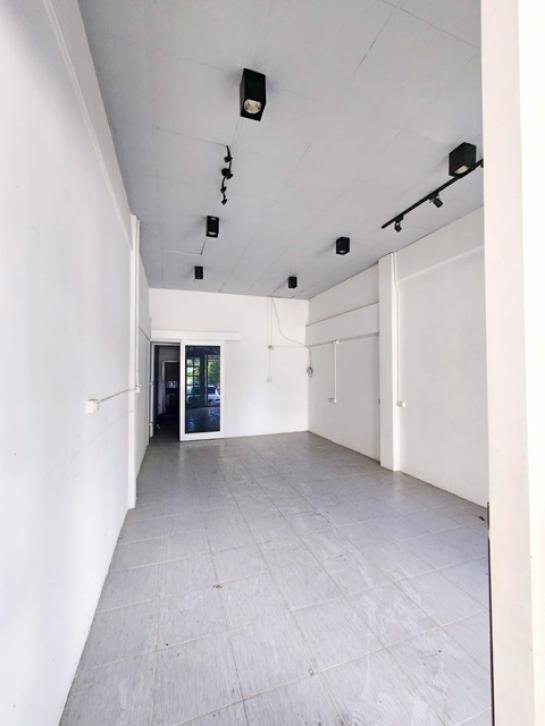 �Ҥ�þҳԪ�������� ��ͧ����ҡ�ا෾