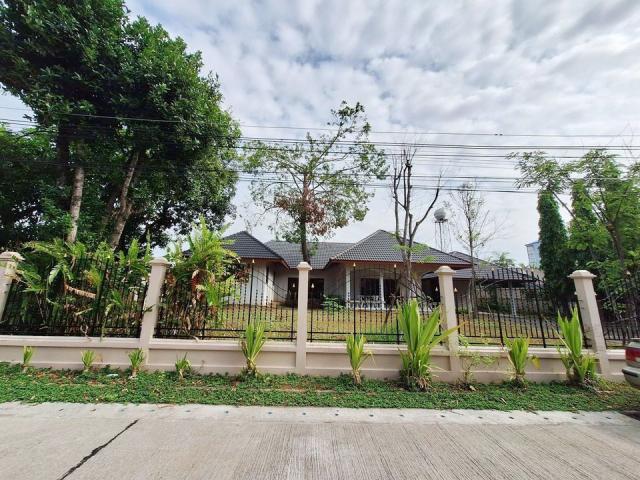 บ้านHospital 3 ห้องนอน บ้านHospital 3 ห้องนอน