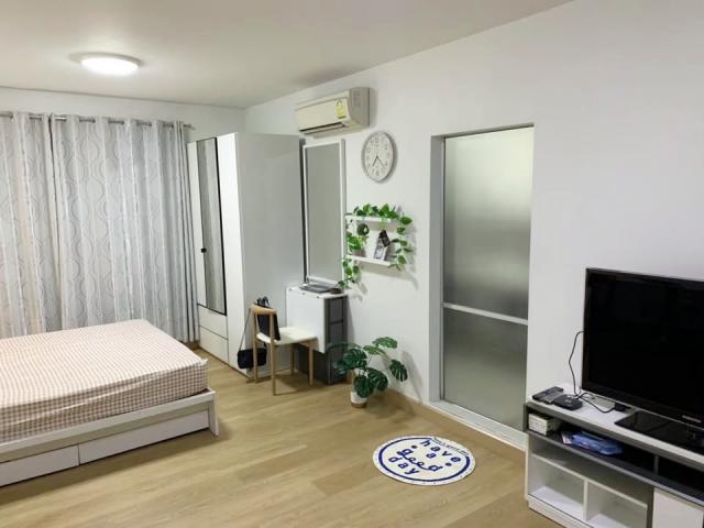 �͹������� �ҧ�����طû�ҡ��