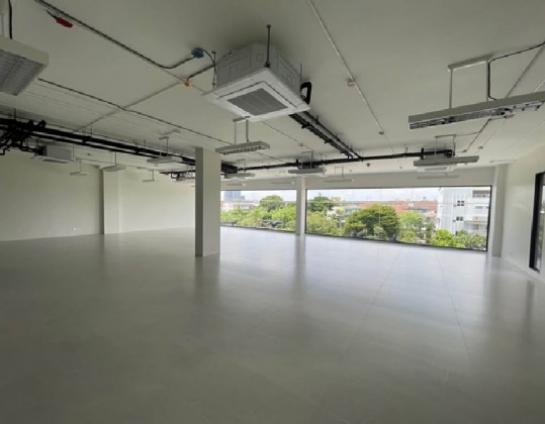 �Ҥ�þҳԪ�������� 400,000 �ҷ�����͹