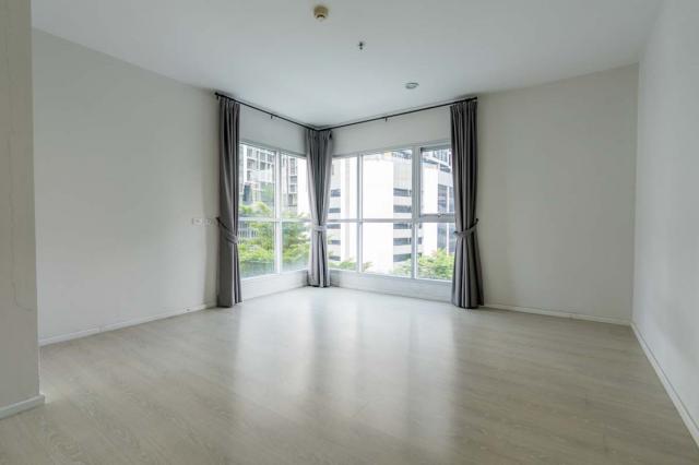 �͹ⴵԴö俿�� ���¢�ҧ