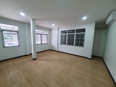 ��ҹ����Ѻ�ѵ������§ �Թᴧ