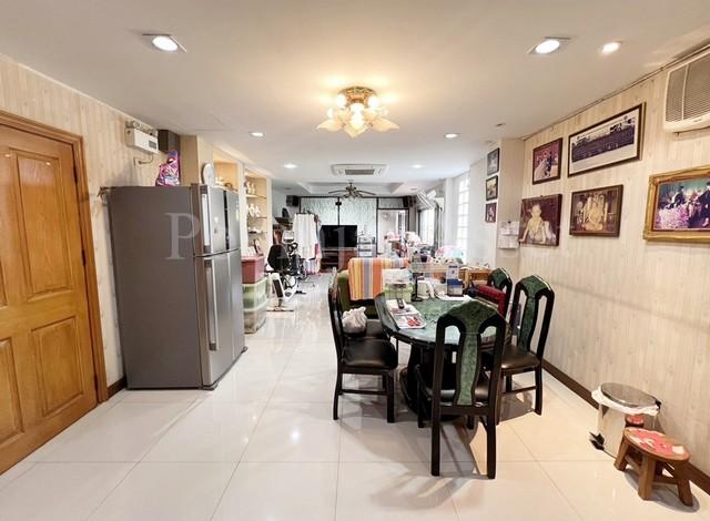 ��º�ҹ ���¢�ҧ��ا෾