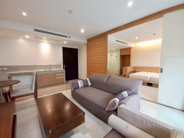 ��¤͹�79���