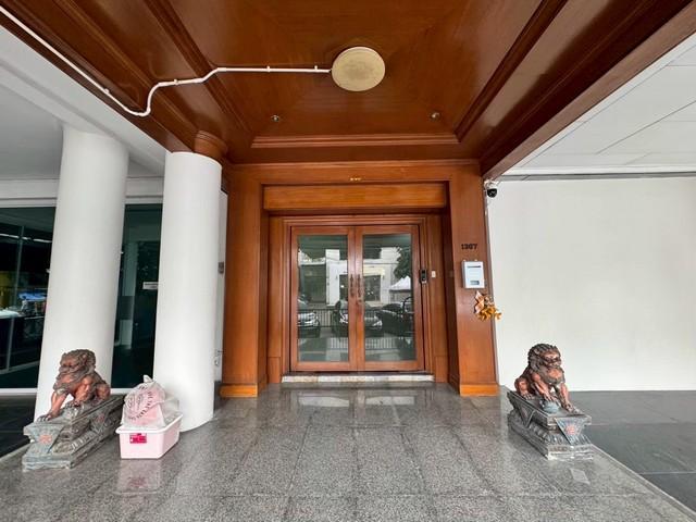 �Ҥ�þҳԪ�������� 100,000 �ҷ�����͹