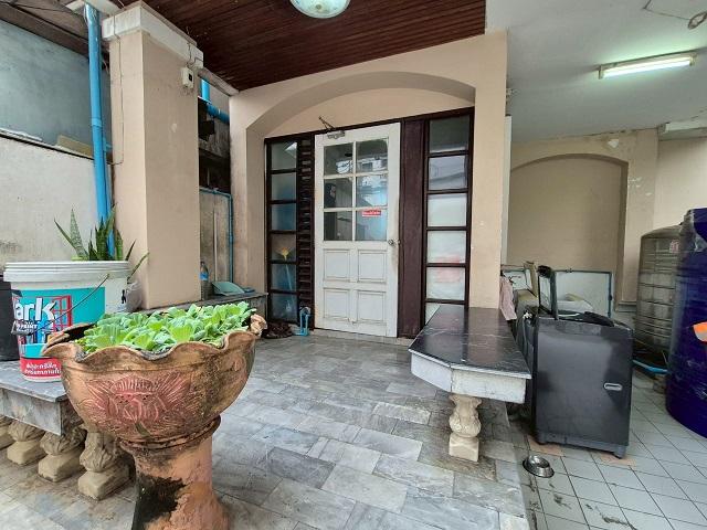 ���;�����鹷� ���¢�ҧ��ا෾