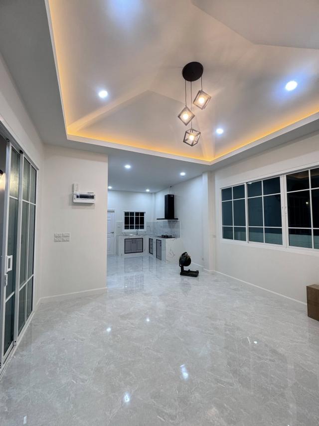 ��º�ҹ ����Թ��ШǺ���բѹ��