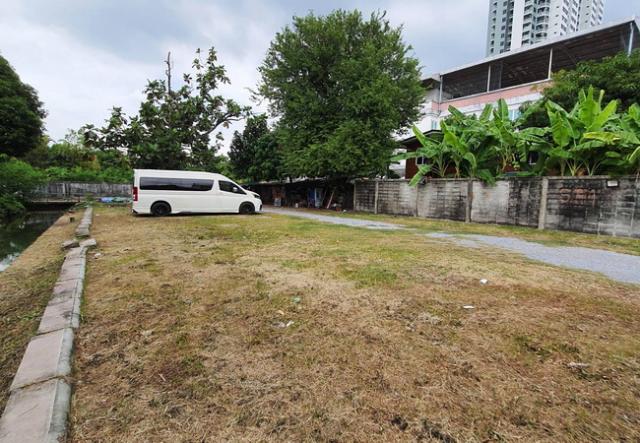 ��·��Թ �ҧ�͡���¡�ا෾