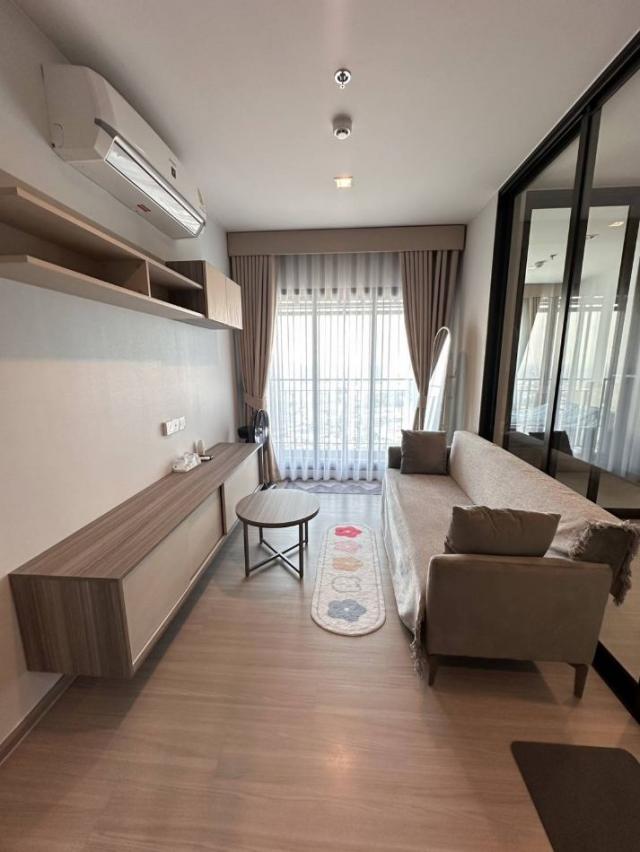 �ҷ� �� กาญจนีย์