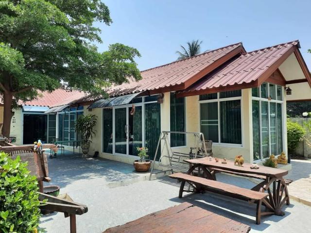 ��áԨ ���ͺ�