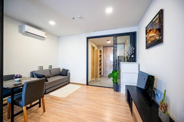 ���� �� All Living