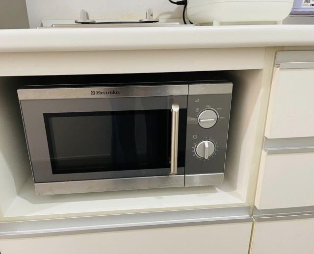 �͹���ͧ��Ӣ�Ҵ�˭� ��بѡ�