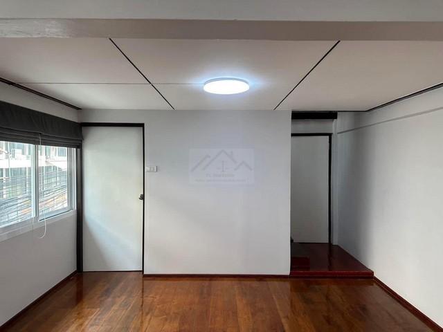 �Ҥ�þҳԪ�������� �ǹ��ǧ��ا෾