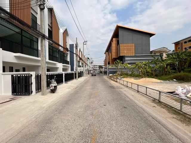 �Ҥ�þҳԪ�������� �ҧ�ҡ�ا෾