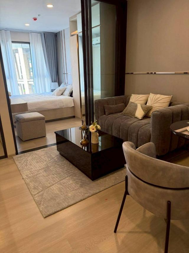 ��ͧ�� �� All Living