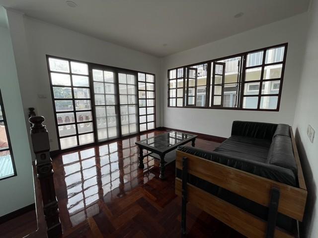 ��ҹ������ ���Ե��ا෾