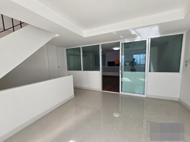 �Ҥ�þҳԪ�������� �͹���ͧ��ا෾