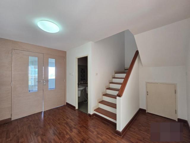 �Ҥ�þҳԪ�������� �͹���ͧ��ا෾