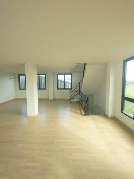 �ӹѡ�ҹ������ ˹ͧ�͡��ا෾