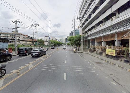 ��·��Թ �Ѳ�ҡ�ا෾