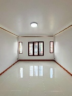 ��ǹ������� 18 ���ҧ��