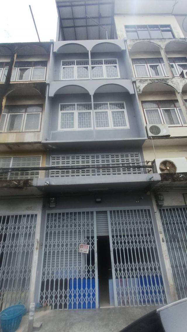 ����Ҥ�þҳԪ�� 3,900,000 �ҷ