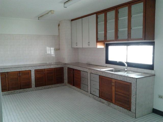 �ӹѡ�ҹ������ �ҹ���ҡ�ا෾