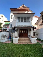 ��ҹ������ 50,000 �ҷ/��͹