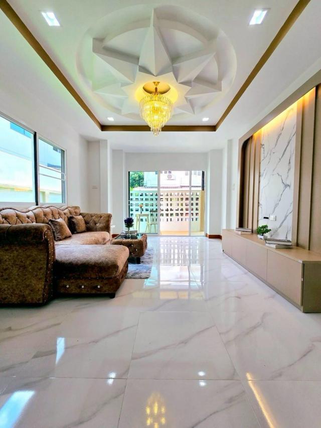 ��º�ҹ �ҧ��Ƿͧ�������