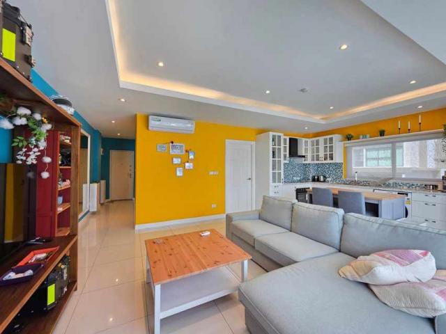 Pattaya dot Property