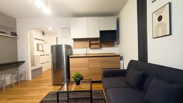 �͹����BTS �ҧ�л�