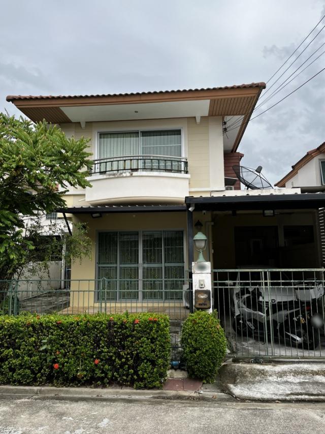 บ้านโรงจอดรถ 35.50 ตารางวา บ้านโรงจอดรถ 35.50 ตารางวา