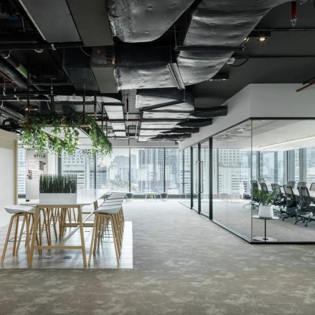 �ӹѡ�ҹ������ �Թᴧ��ا෾