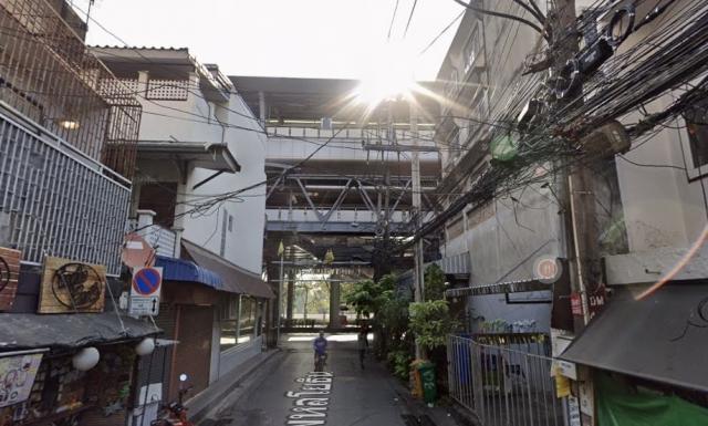 ���Թ ������������