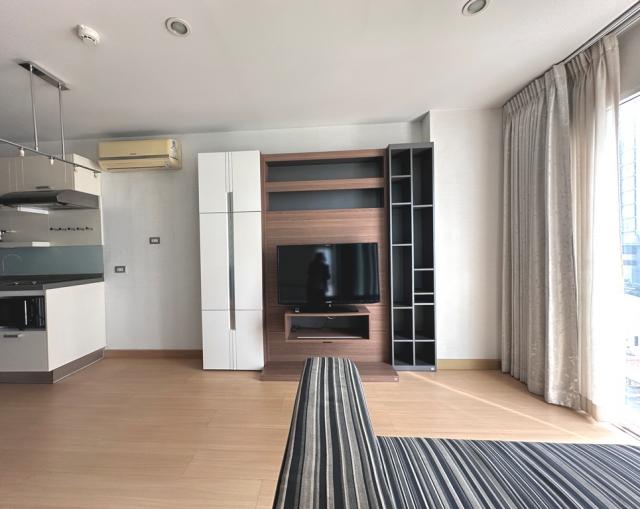 ขายคอนโด 2,400,000 บาท ขายคอนโด 2,400,000 บาท