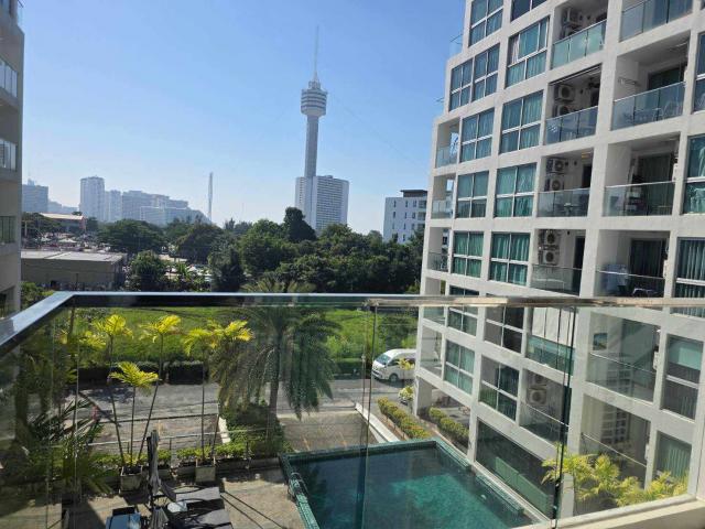 Pattaya dot Property