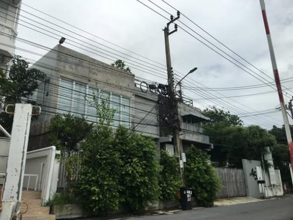 ขายสำนักงาน 100 ตารางวา ขายสำนักงาน 100 ตารางวา