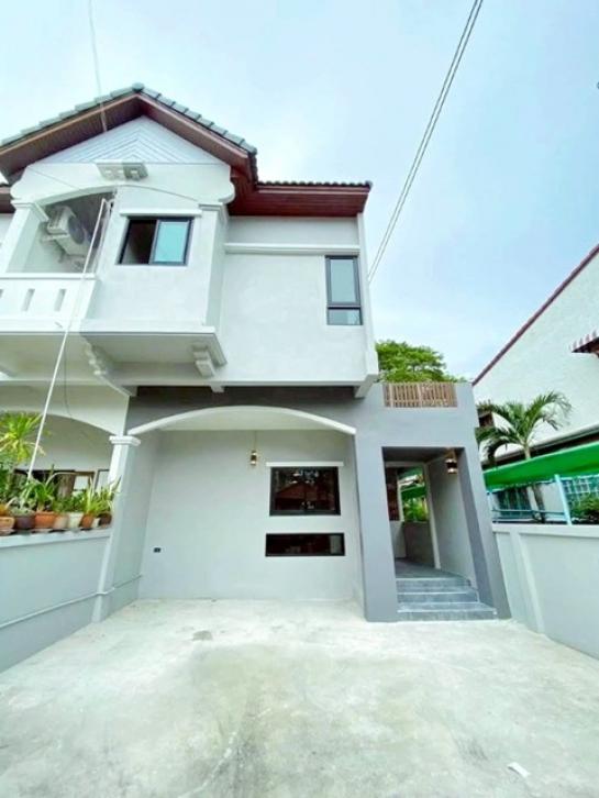 ทาวน์โฮม Bangkapi ทาวน์โฮม Bangkapi