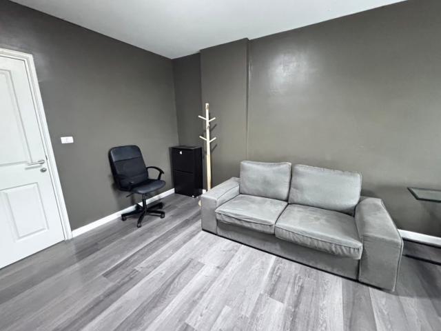 ��¤͹� �ҧ�����طû�ҡ��