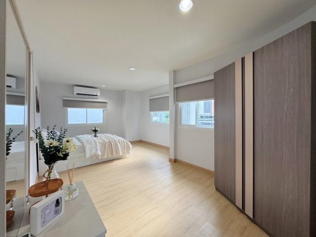 ��ҹ�����俿�Ҿ����������� ���¢�ҧ