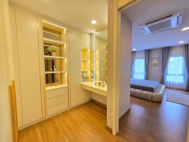 ��º�ҹ����� �ҧ�����طû�ҡ��