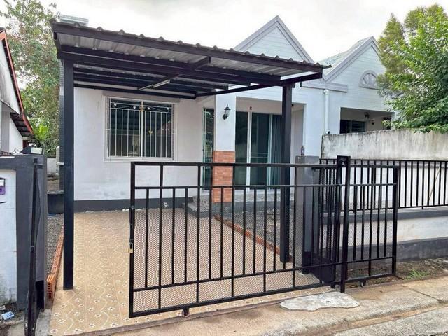 บ้านโรงจอดรถ 35.50 ตารางวา บ้านโรงจอดรถ 35.50 ตารางวา