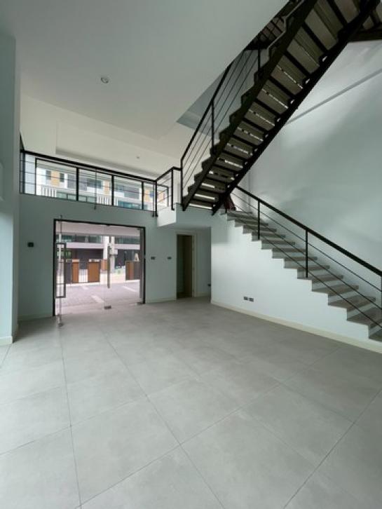 �ӹѡ�ҹ������ �оҹ�٧��ا෾