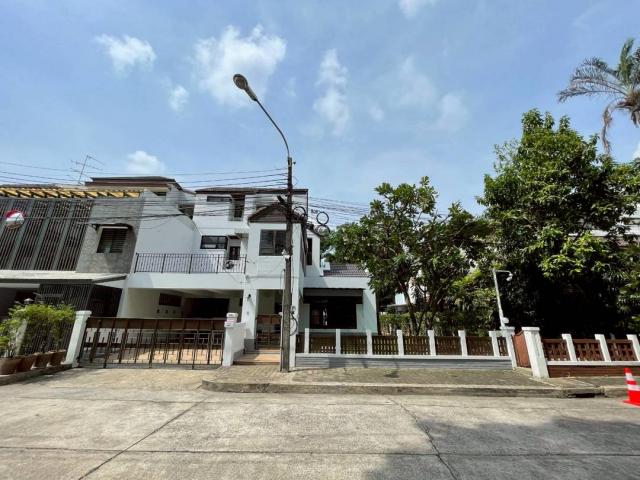 ��ҹ ��بѡ�