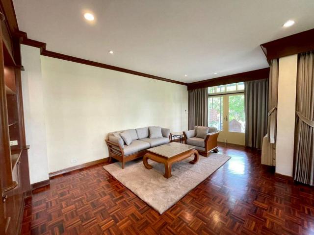 ��ҹ������ ��بѡá�ا෾